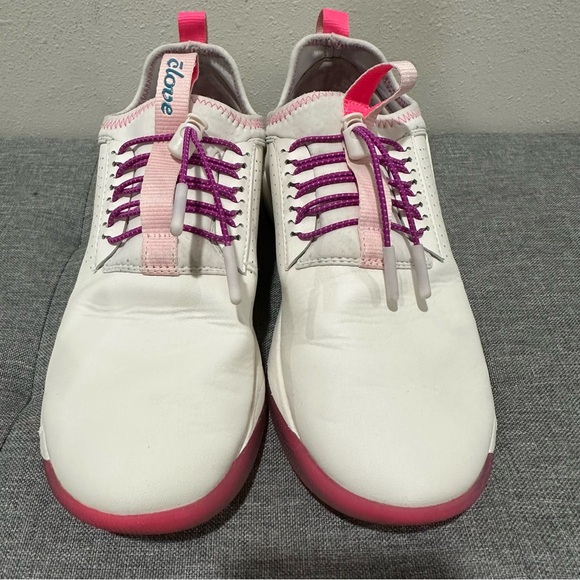 Clove Classic Nursing Sneaker - Picture 3 of 10